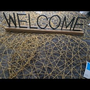 Welcome sign